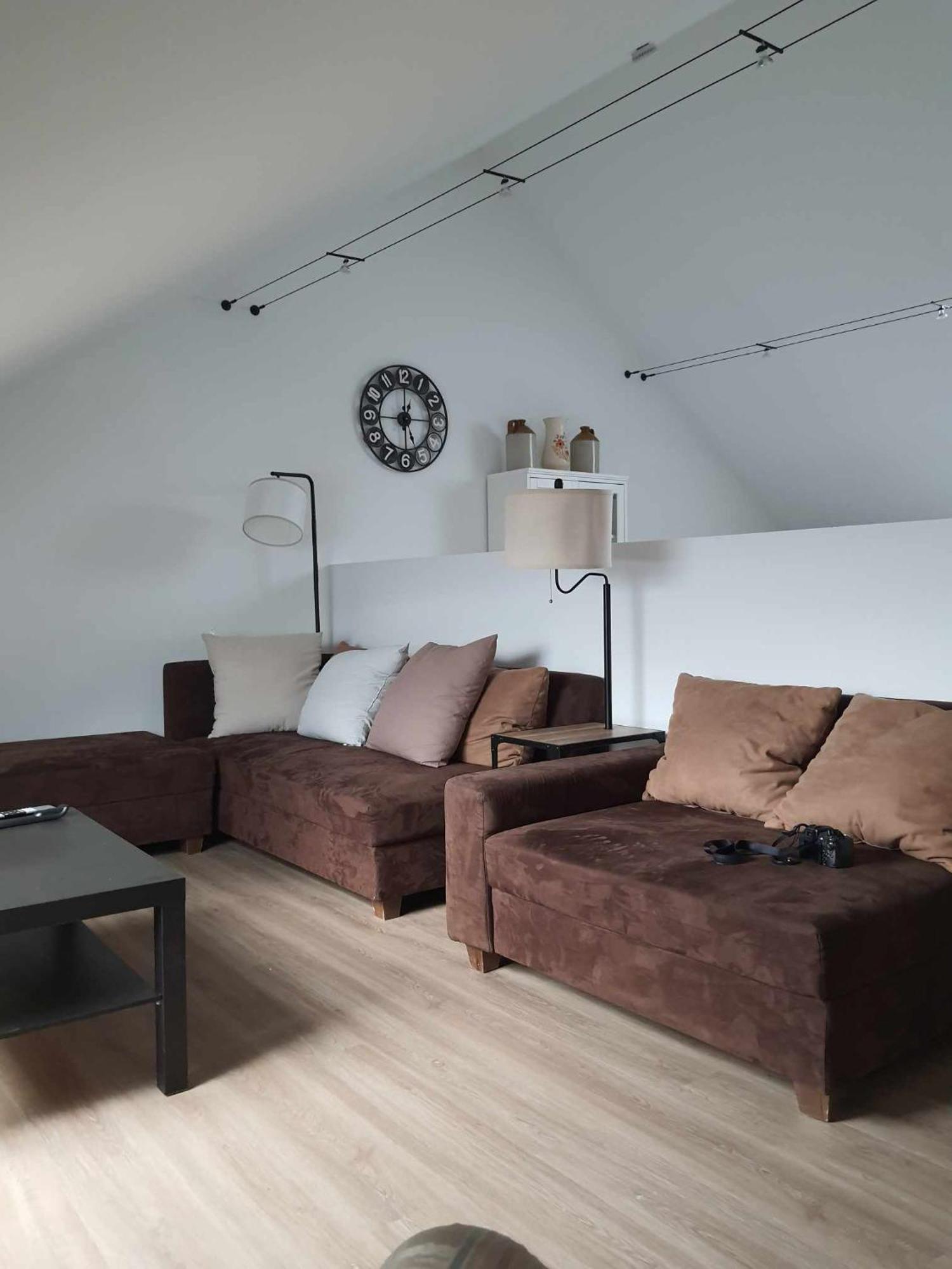 Gite Rural 3 Epis "Aux Pieds Des Ar'Den" - Chambre 1 Isolee Et Chambre 2 Dans Hall De Nuit - 34 Rue Du Chateau A 5564 Wanlin - 4 Adultes Et 2 Enfants 乌伊埃 外观 照片